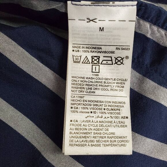 Old Navy Medium Navy Blue White Vertical Stripe Sleeveless Tank Top - Picture 5 of 6